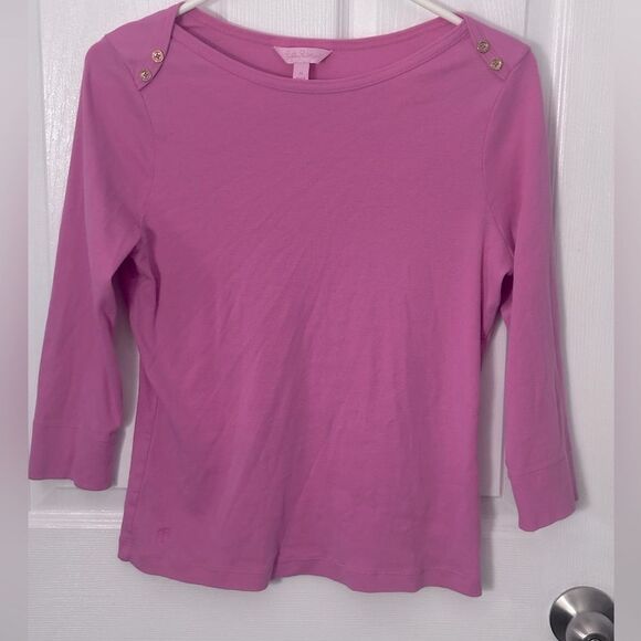 Lilly Pulitzer Womens 3/4 Sleeve Shirt Crewneck Gold Button Logo Pepto Pink Med - Picture 1 of 6